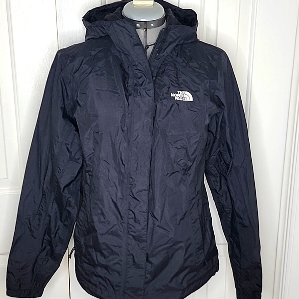 The North Face Dryvent Windbreaker Jacket Size SP Black and White